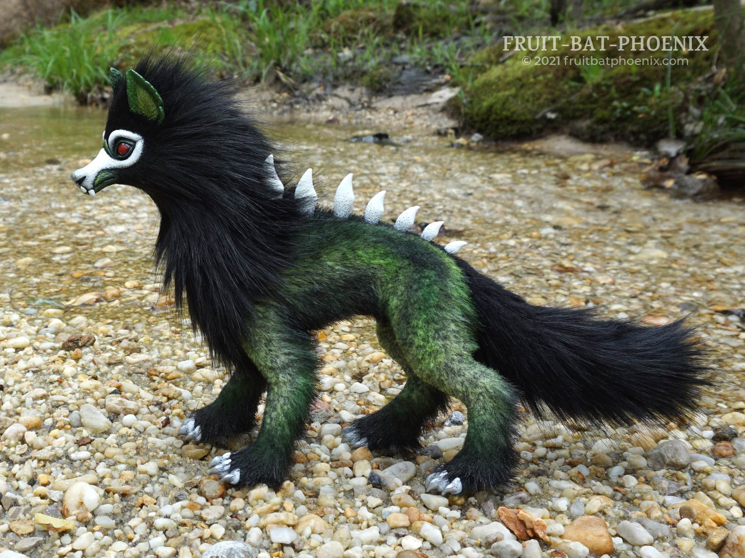 Green Bonewolf (Canis Osteus) side view