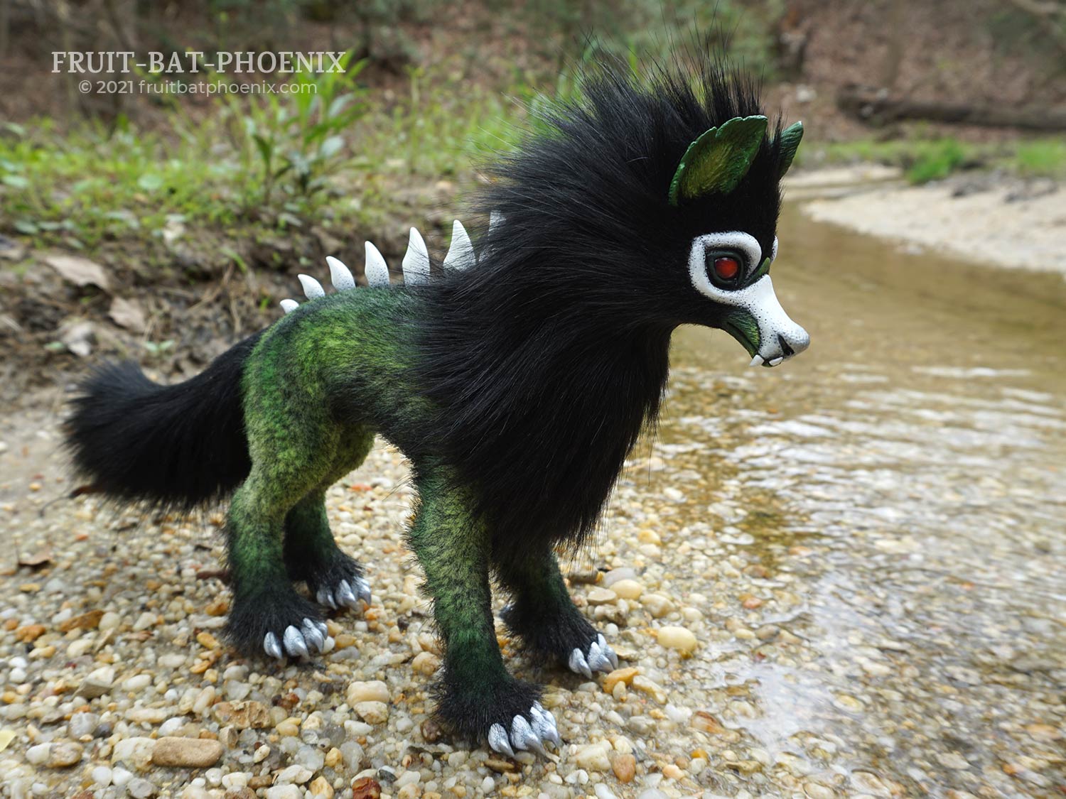 pGreen Bonewolf (Canis Osteus)