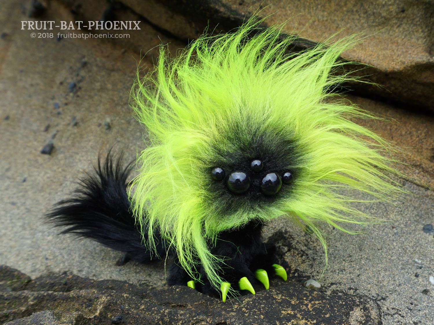 chartruese mmpoff front view
