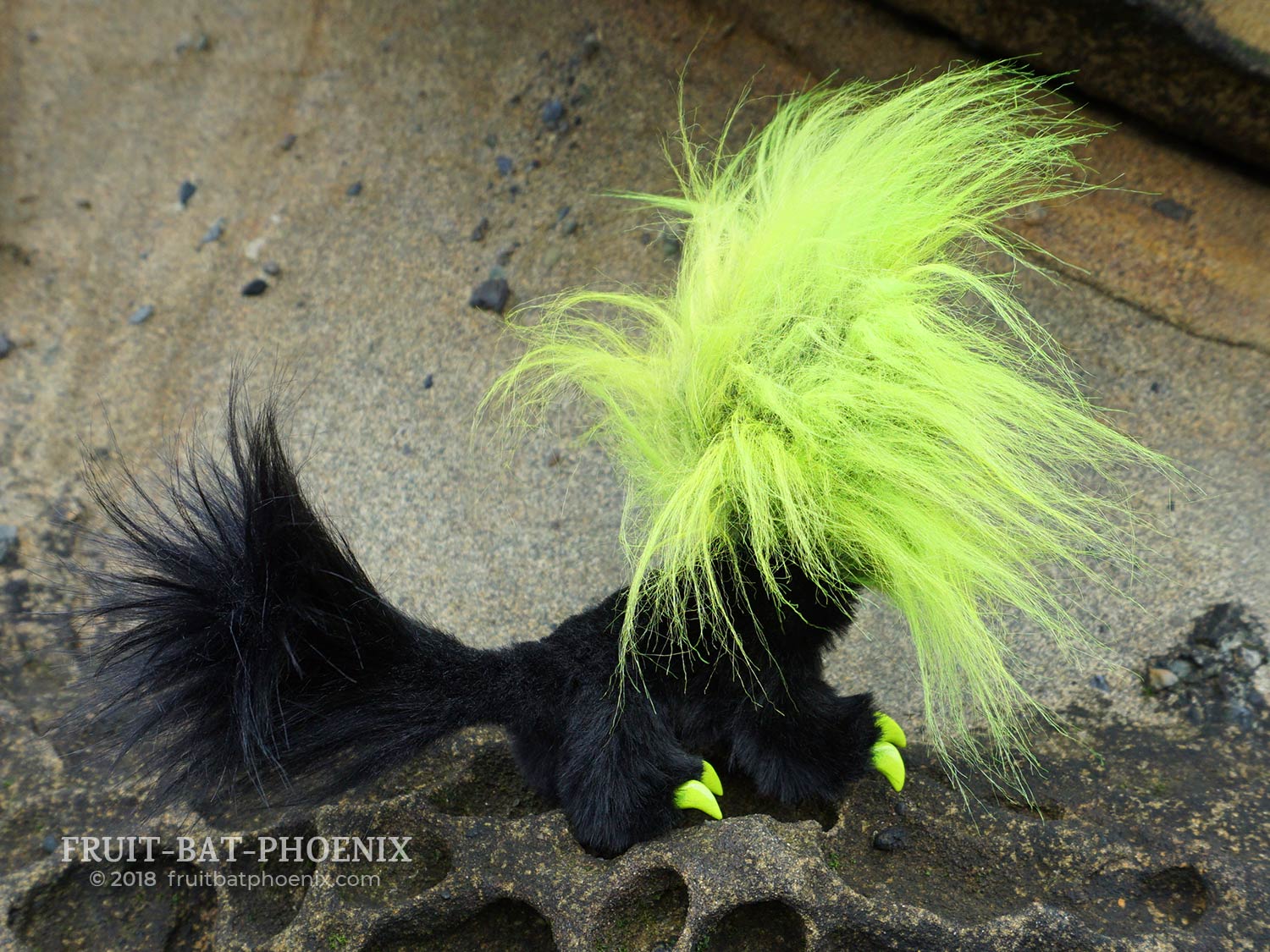chartruese mmpoff side view
