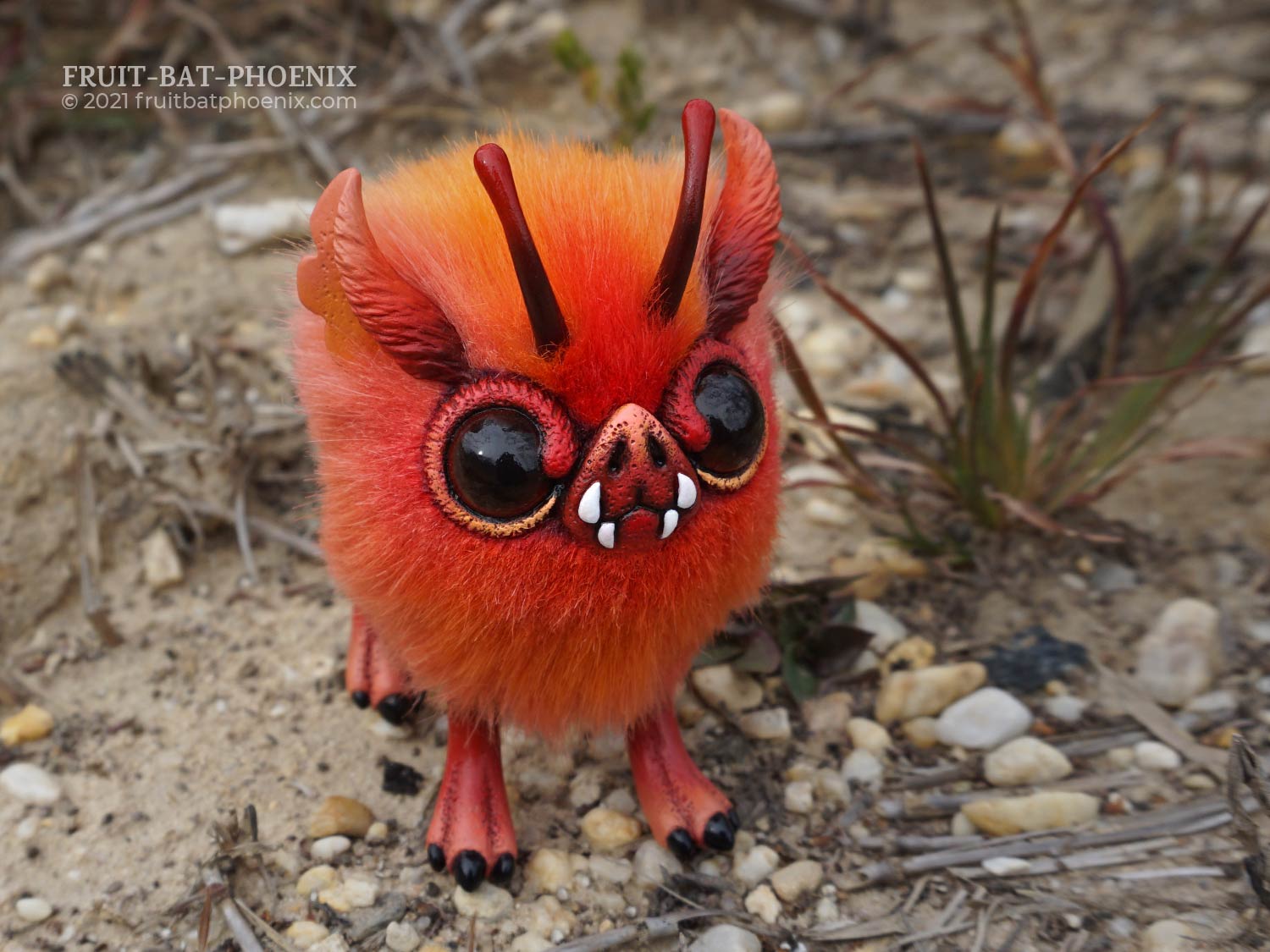 lychee mosspig, a poseable fantasy creature