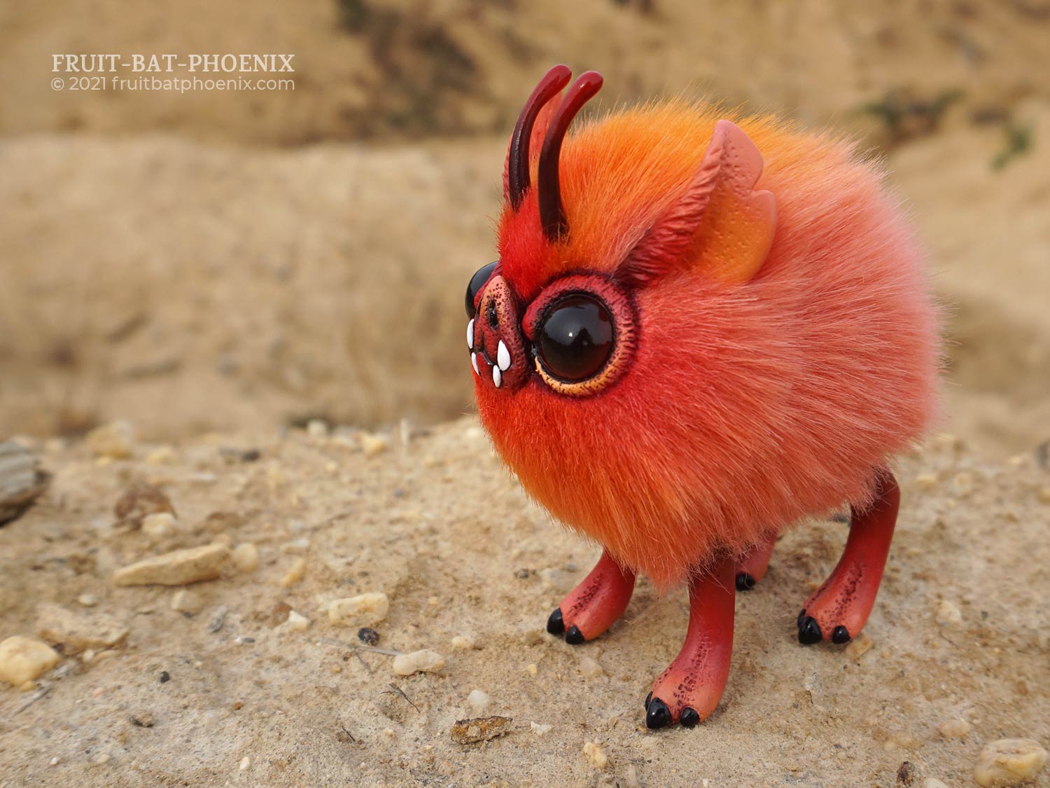 lychee mosspig, a poseable fantasy creature
